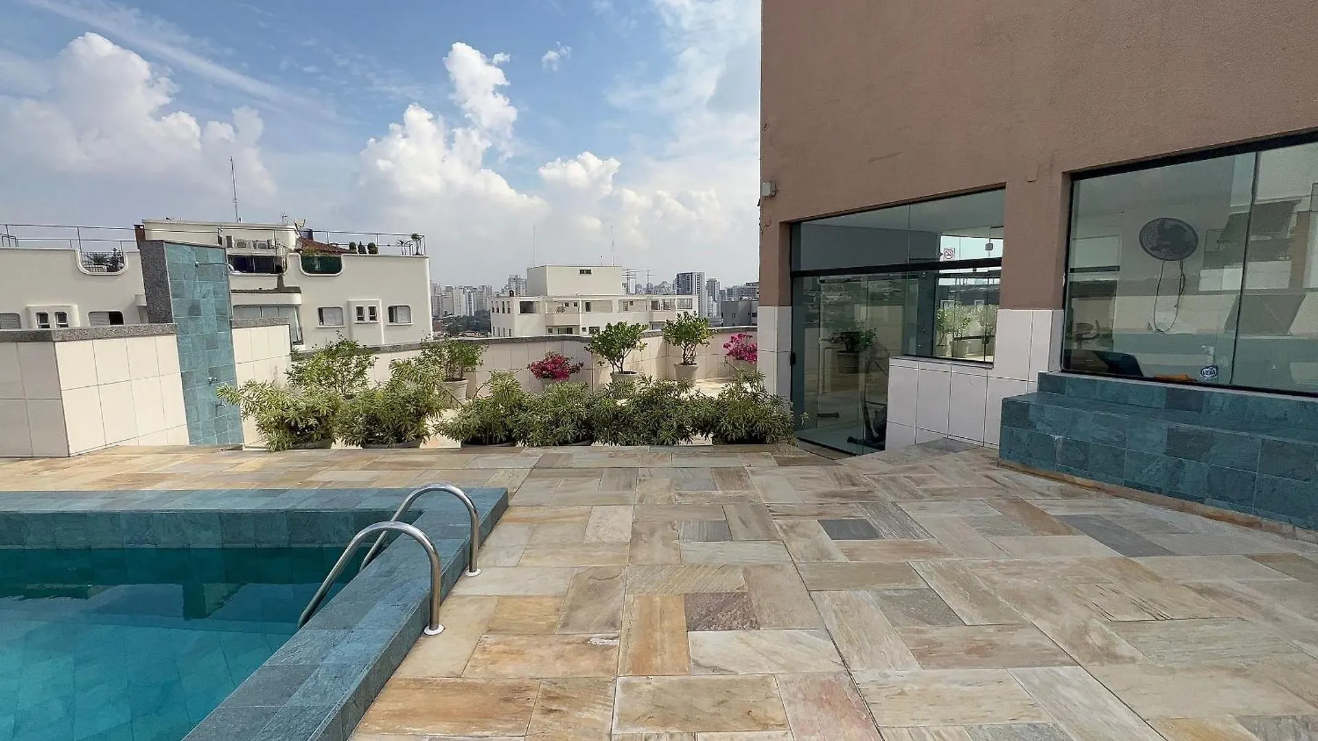 Apartamento Internet Rapida Lado Shopping Ibirapuera Sao Paulo Brazil
